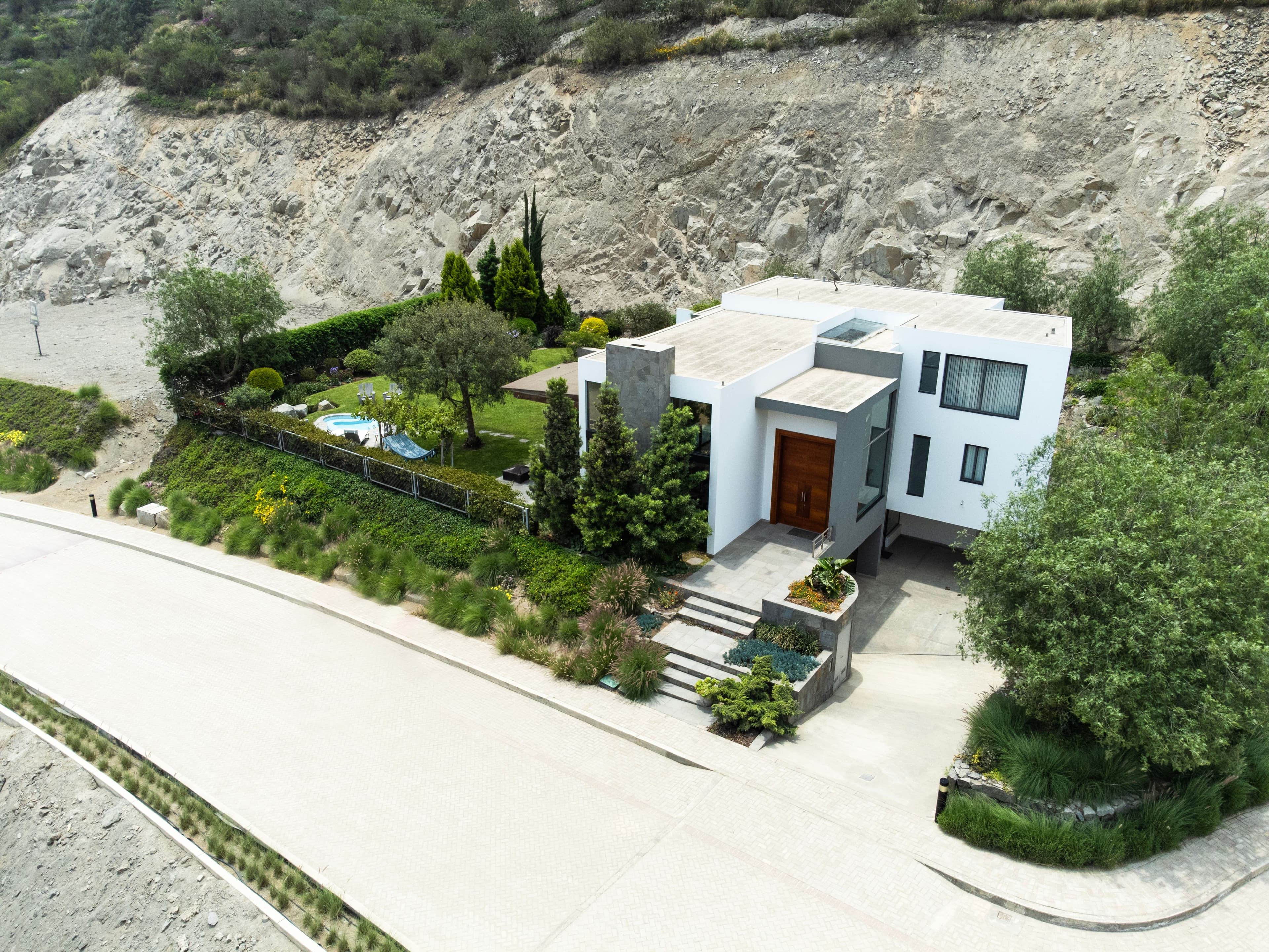 Imagen de Casa - Condominio la Quebrada - Cieneguilla